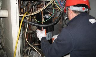 美的空调超保收费标准 西安美的空调维修