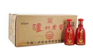 52度浓香型白酒,泸州老窖特曲老字号600ml怎么样 泸州老窖金奖特曲