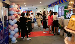 在一个小县城开什么店最赚钱,启动资金在五万左右 小县城适合开什么店